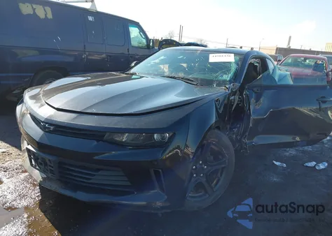 2017 Chevrolet Camaro 1Lt z USA, uszkodzony, nr VIN 1G1FB1RS3H0114593